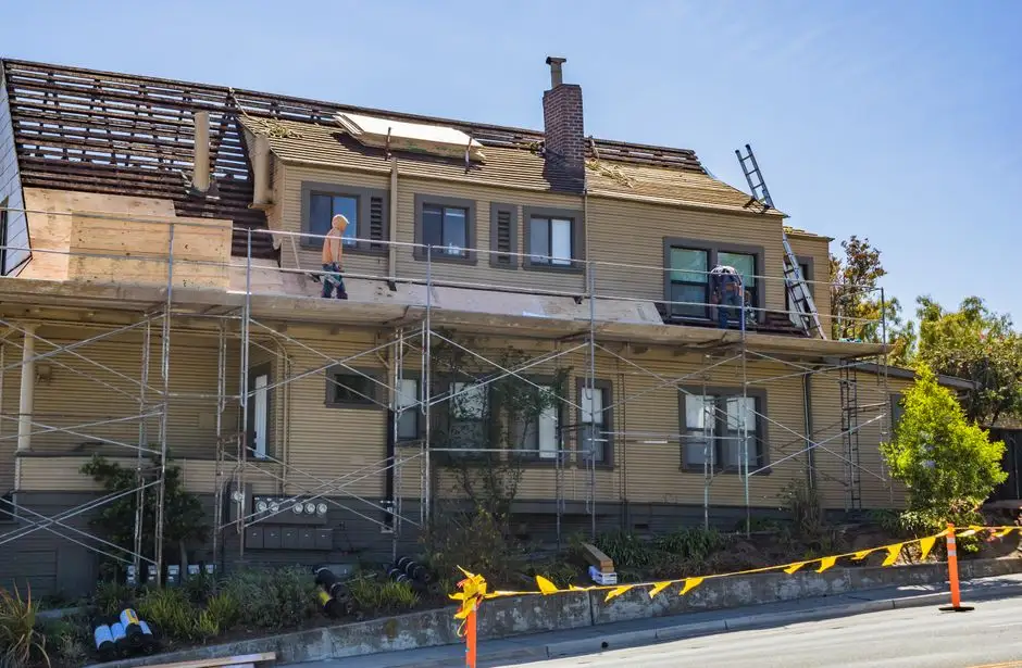 Local roofing contractor